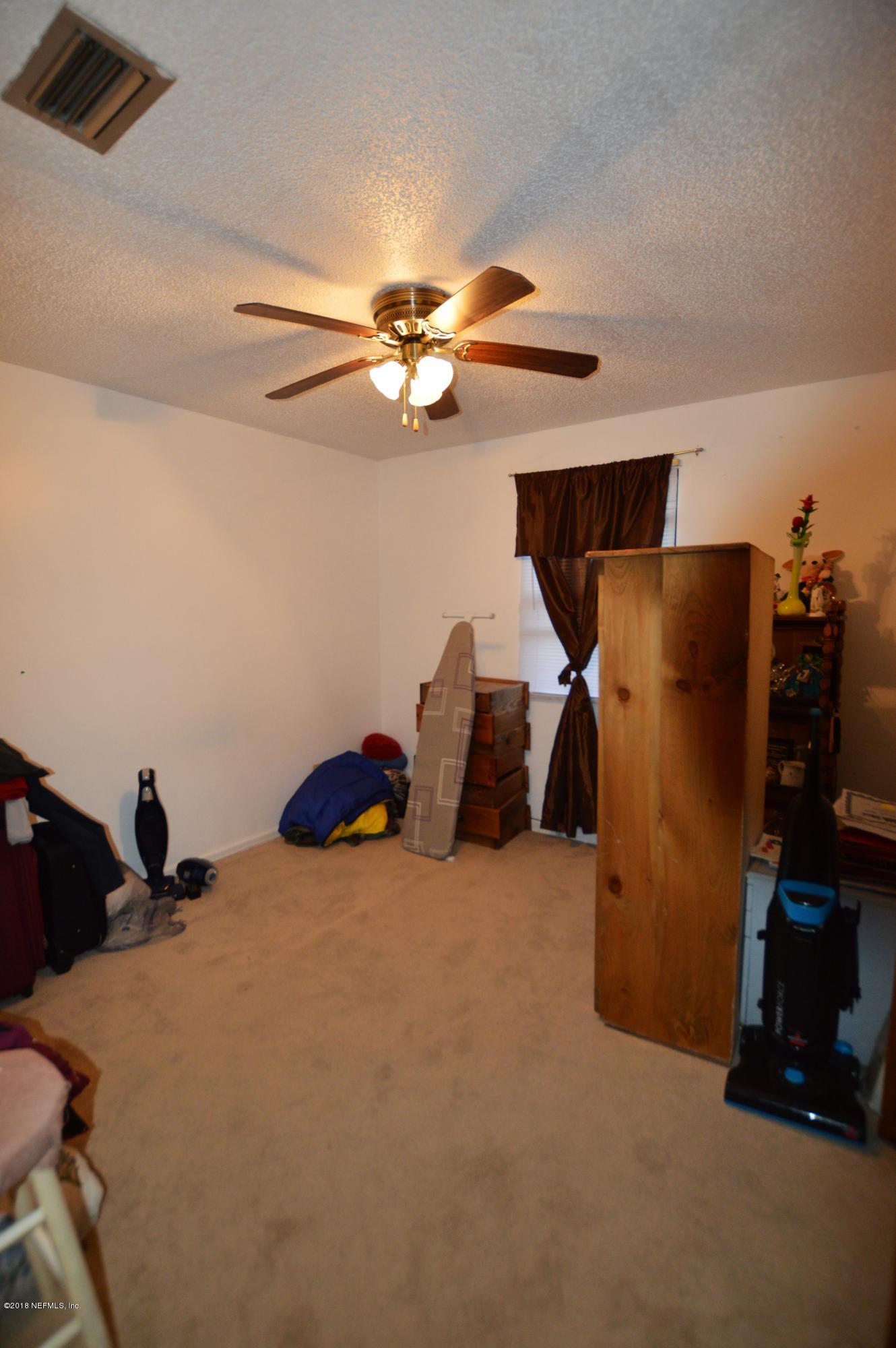 3704 Bramble Road Jacksonville, FL 32210 - Photo 10 of 13 046