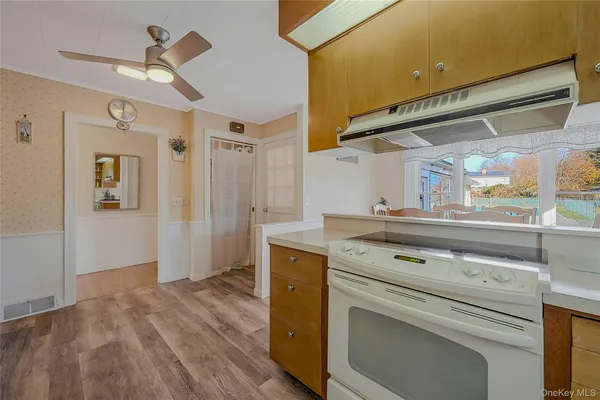 $10,000 | 425 Old Shipyard Lane, Southold, NY 11971