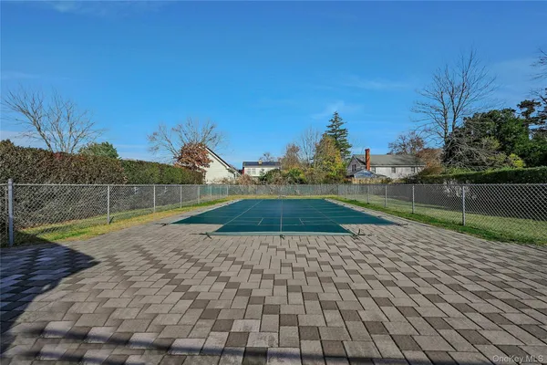 $10,000 | 425 Old Shipyard Lane, Southold, NY 11971