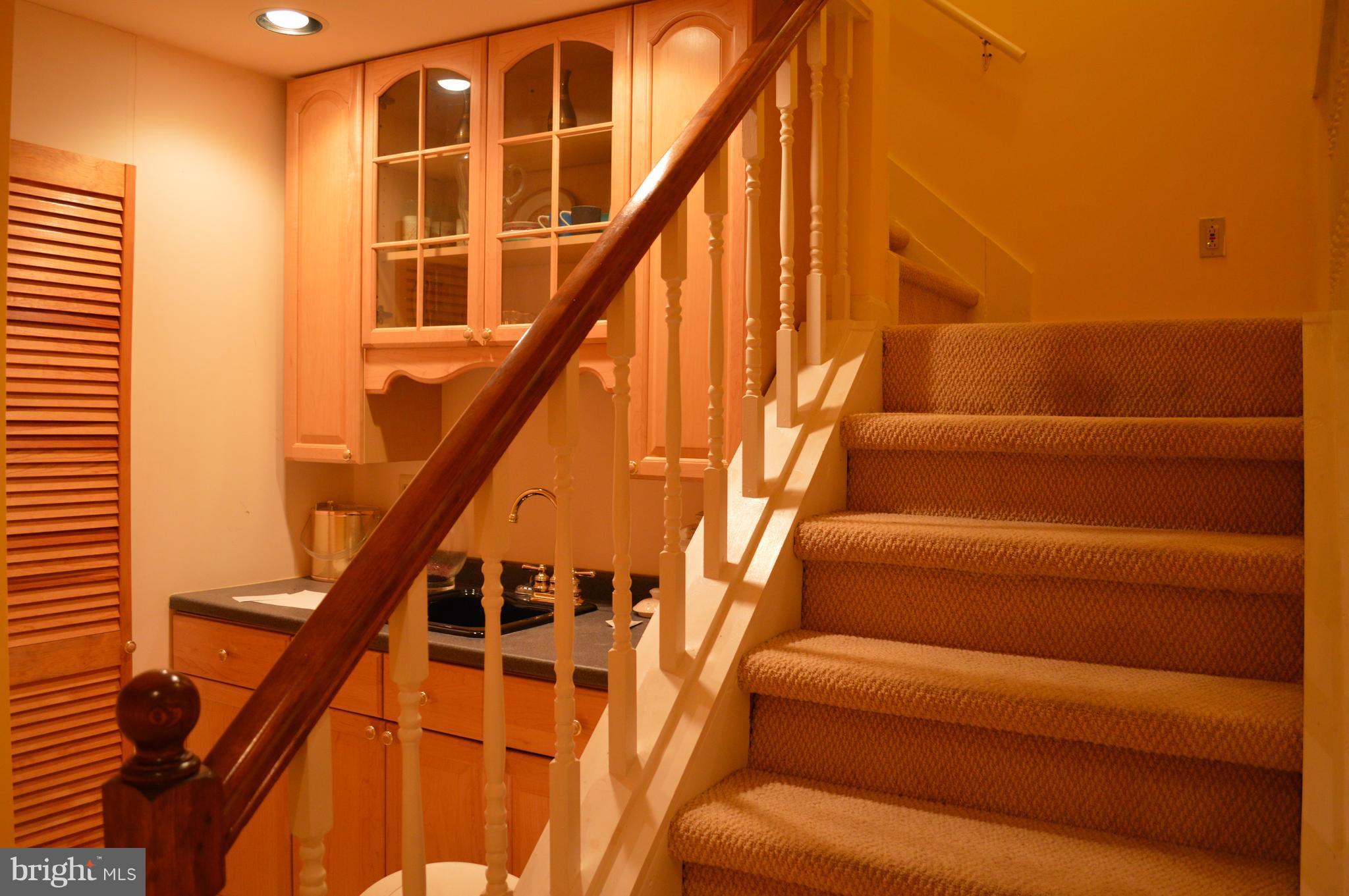 12547 Rock Ridge Road Herndon, VA 20170 - Photo 22 of 30 Enter into Large Rec Room w/Wet Bar