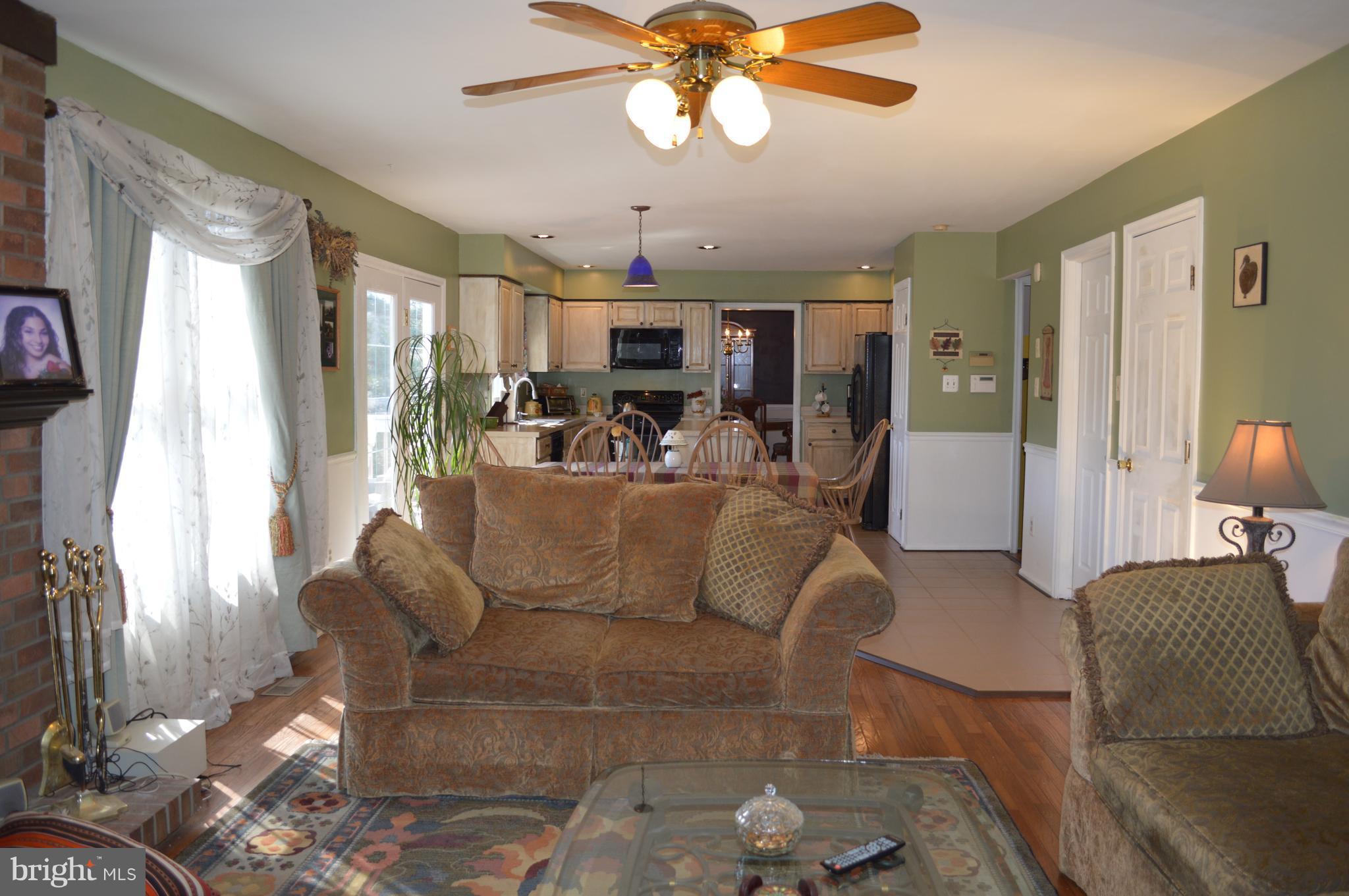 12547 Rock Ridge Road Herndon, VA 20170 - Photo 8 of 30 You can Cook and Keep an Eye on Guests or Children