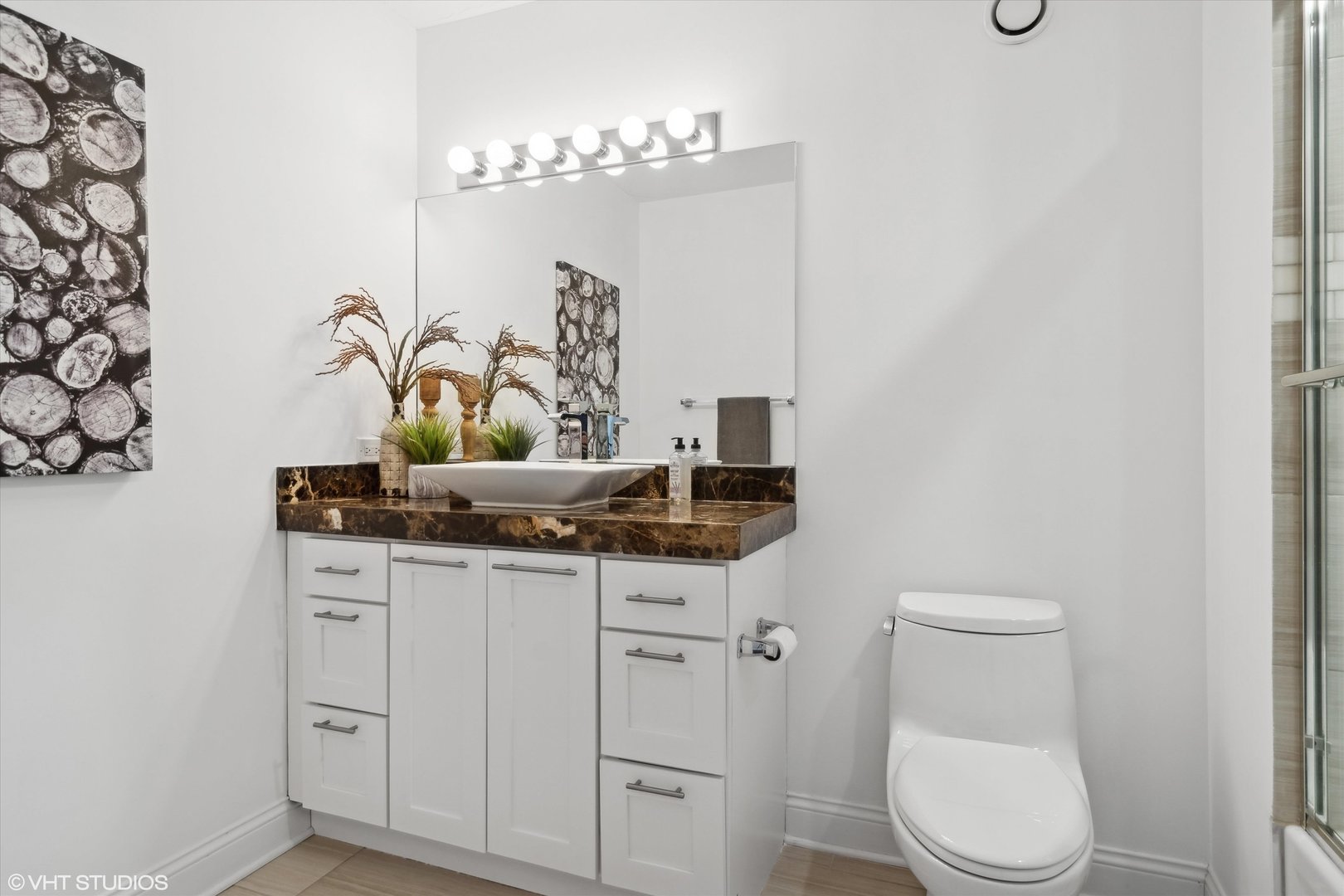 545 North Dearborn Street, Unit 3601 Chicago, IL 60654 - Photo 29 of 56