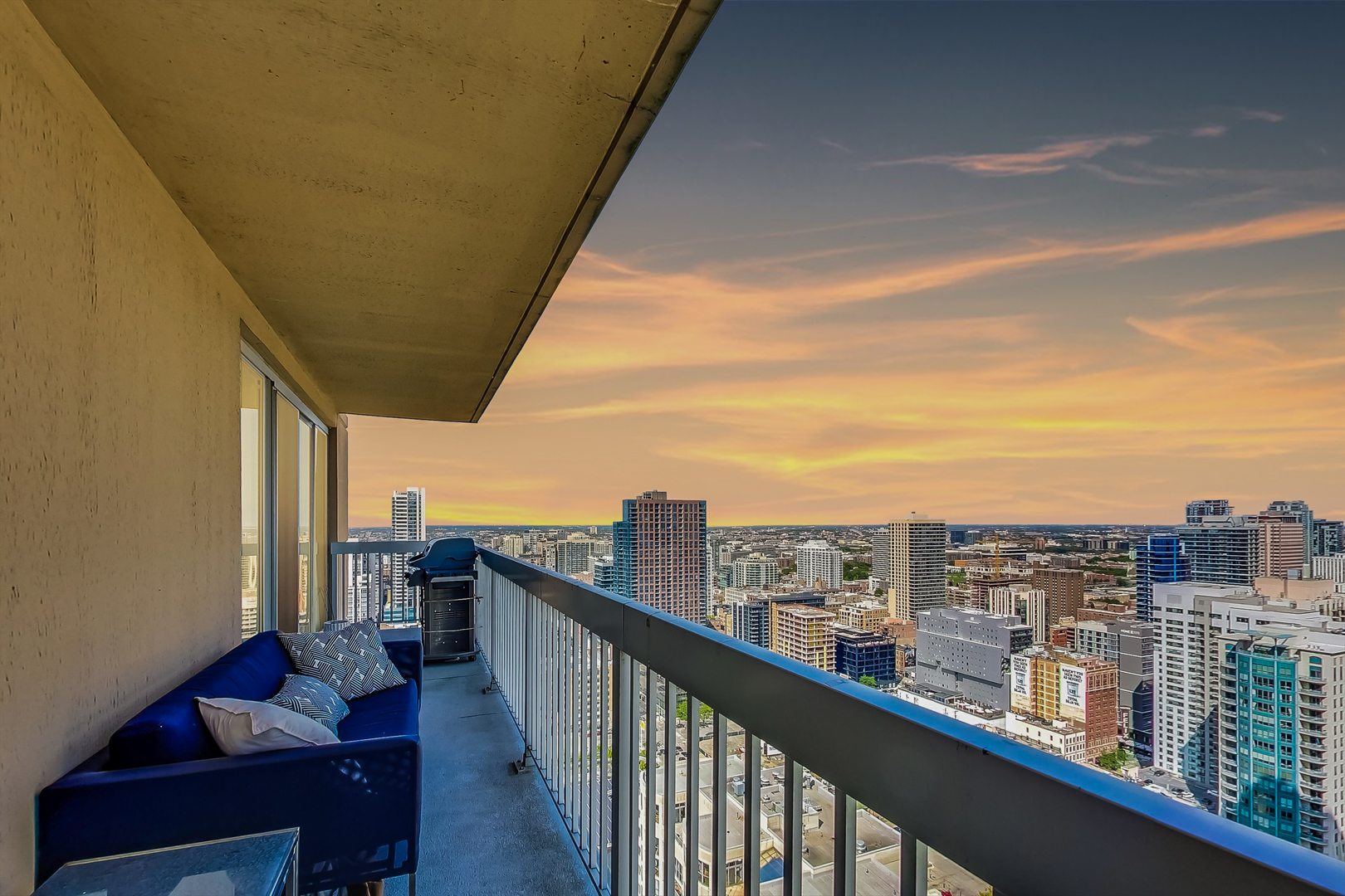 545 North Dearborn Street, Unit 3601 Chicago, IL 60654 - Photo 34 of 56