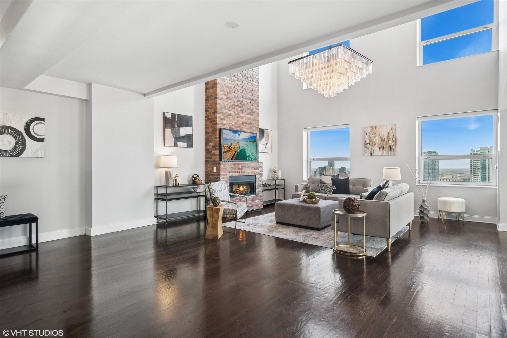 545 North Dearborn Street, Unit 3601 Chicago, IL 60654 - Photo 10 of 56