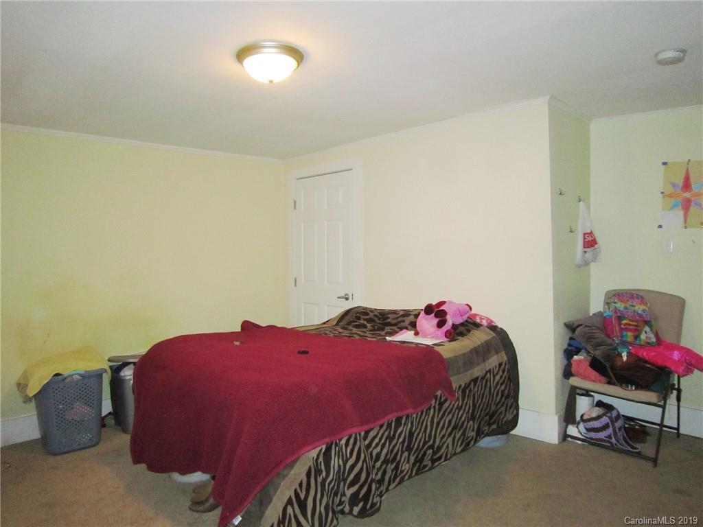 92 Church Road Fairview, NC 28730 - Photo 16 of 25 Gallery Image 16