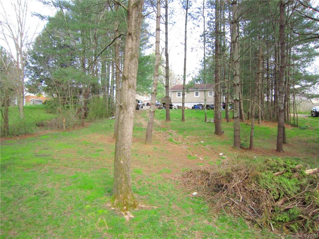 92 Church Road Fairview, NC 28730 - Photo 18 of 25 Gallery Image 18