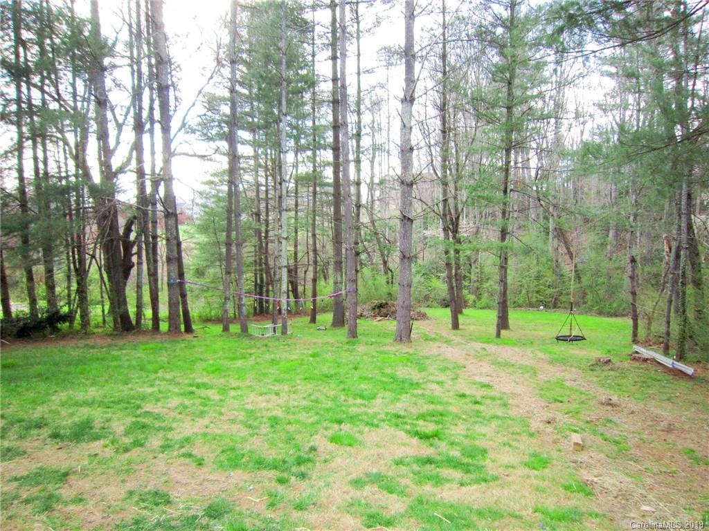 92 Church Road Fairview, NC 28730 - Photo 19 of 25 Gallery Image 19