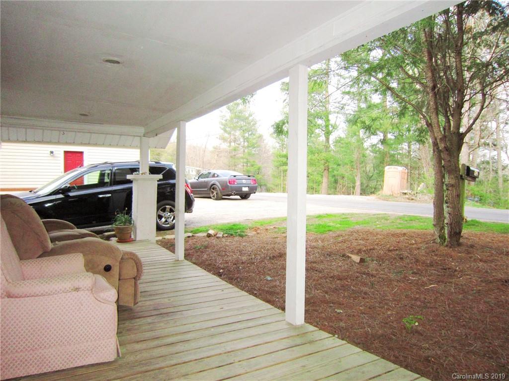 92 Church Road Fairview, NC 28730 - Photo 24 of 25 Gallery Image 24