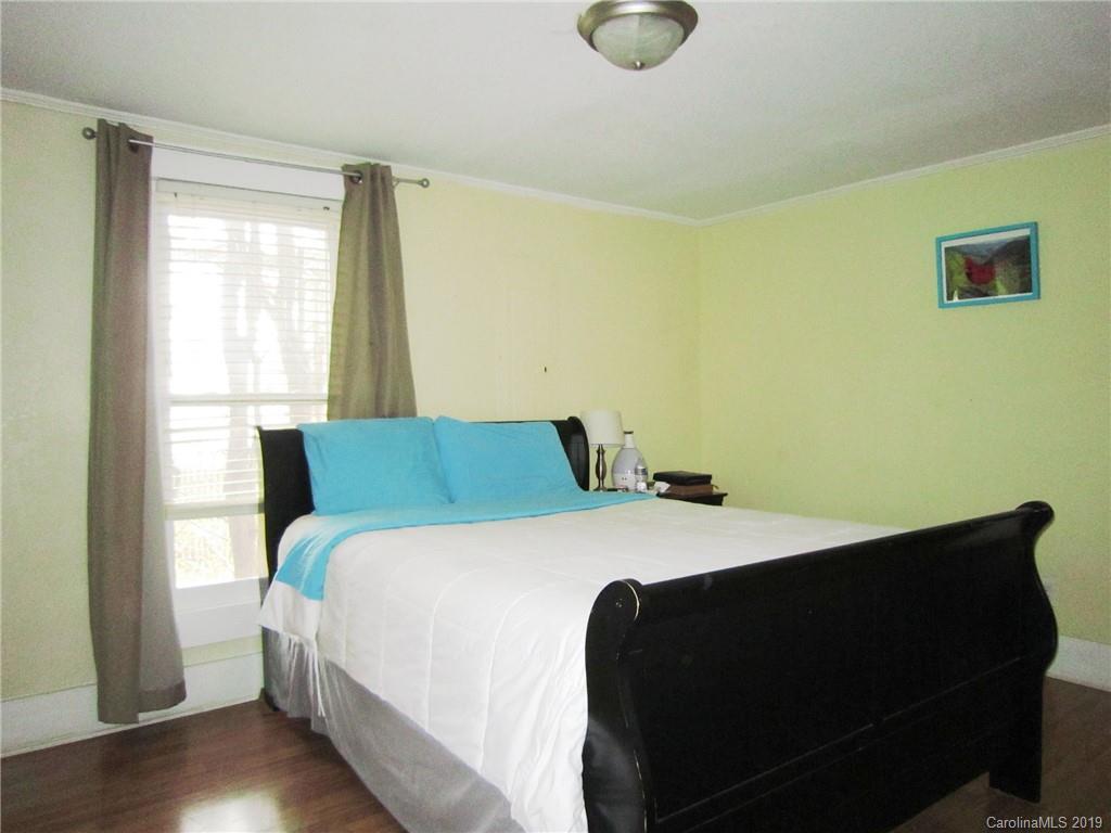 92 Church Road Fairview, NC 28730 - Photo 10 of 25 Gallery Image 10