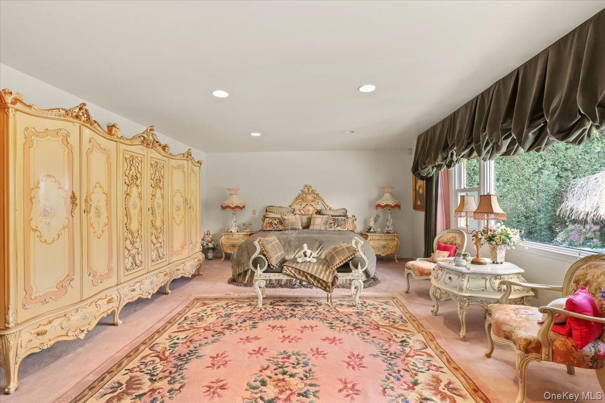 7 Greystone Circle Bronxville, NY 10708 - Photo 17 of 30