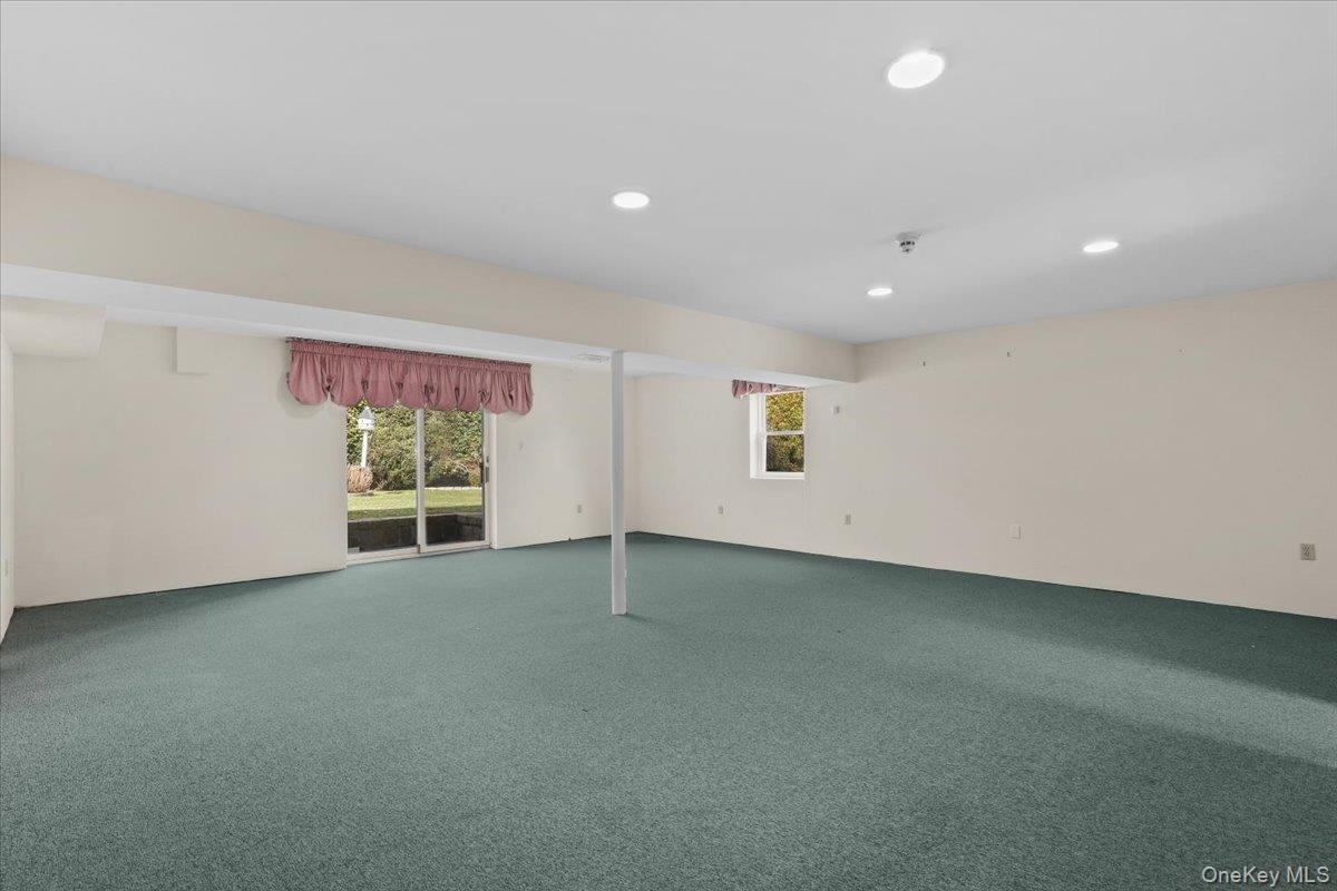 7 Greystone Circle Bronxville, NY 10708 - Photo 23 of 30 Lower level bonus space.
