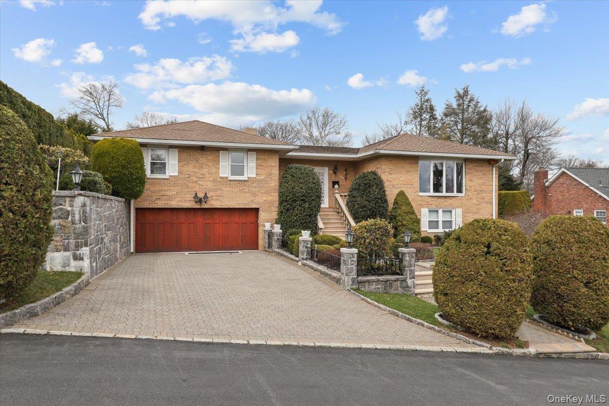 7 Greystone Circle Bronxville, NY 10708 - Photo 25 of 30