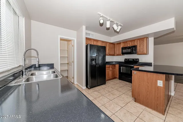 $1,999 | 1506 South 122nd Lane, Avondale, AZ 85323