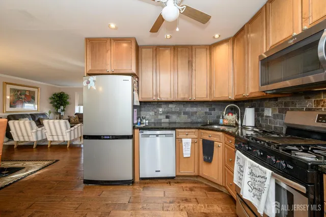 $429,000 | 11 Brambling Lane, Voorhees, NJ 08043