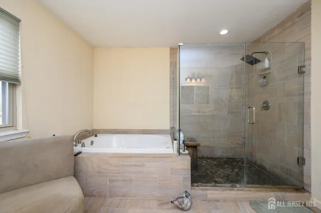 $429,000 | 11 Brambling Lane, Voorhees, NJ 08043