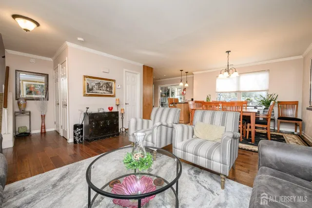 $429,000 | 11 Brambling Lane, Voorhees, NJ 08043