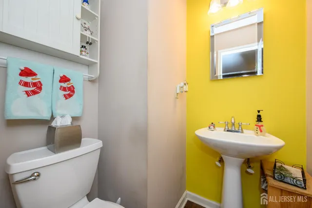 $429,000 | 11 Brambling Lane, Voorhees, NJ 08043