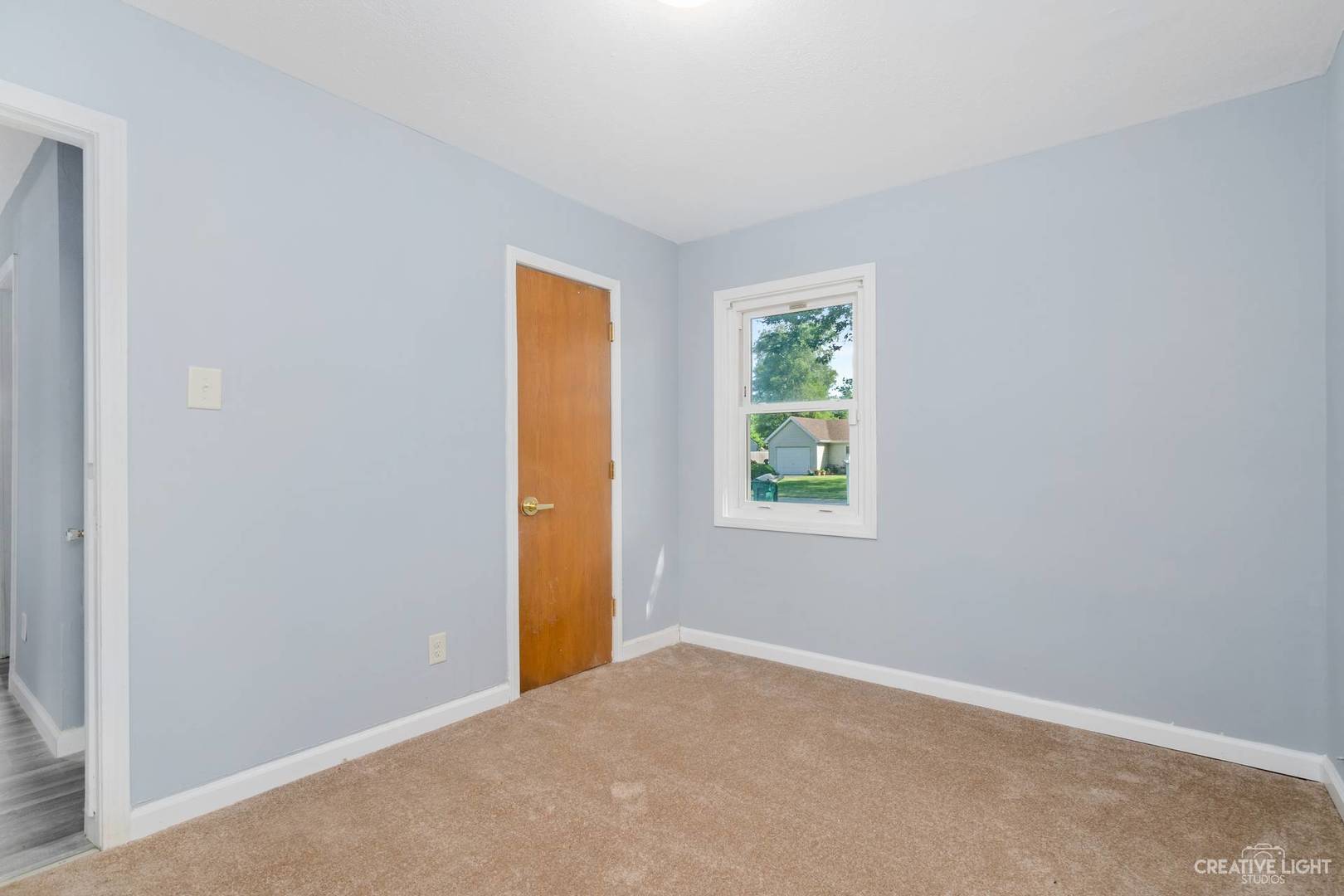 210 Luana Road Joliet, IL 60433 - Photo 12 of 14