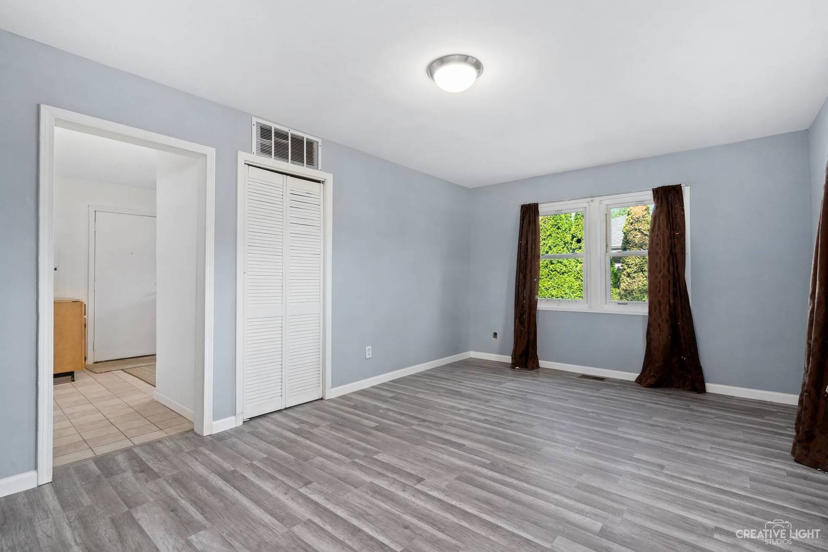 210 Luana Road Joliet, IL 60433 - Photo 7 of 14