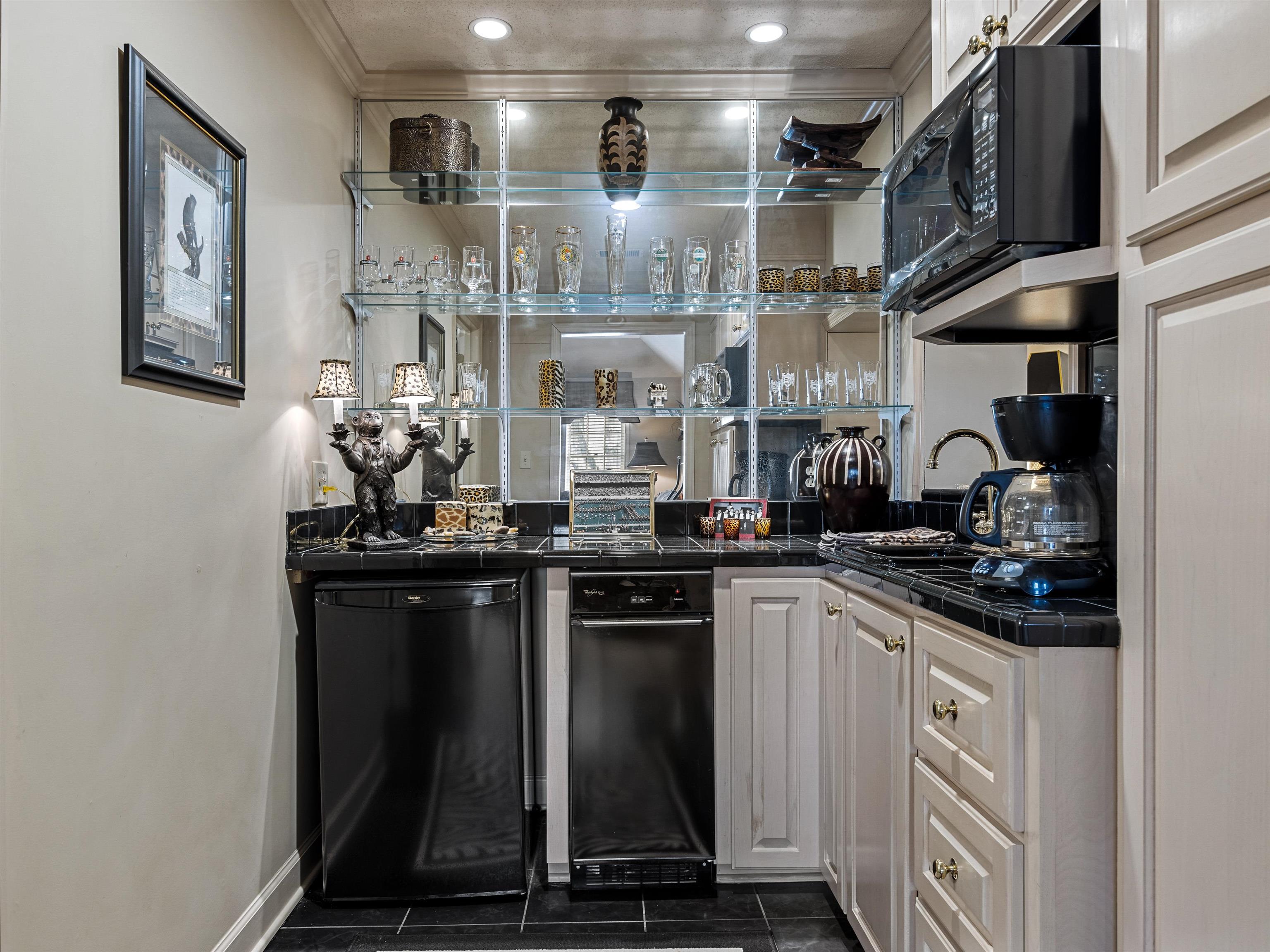 229 Coburn Road Spartanburg, SC 29302 - Photo 21 of 36 Gallery Image 21