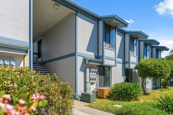 $630,000 | 1925 46th Avenue, Unit 127, Capitola, CA 95010