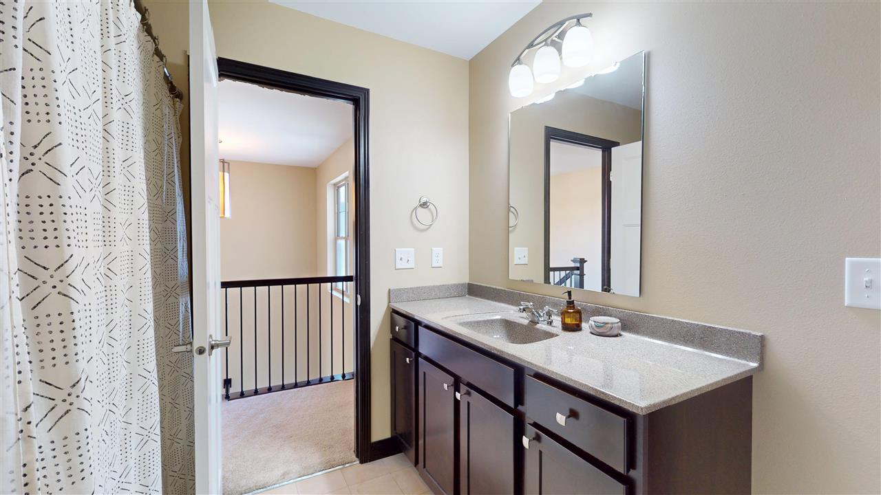 735 Mission Point Road Iowa City, IA 52245 - Photo 21 of 31 Gallery Image 21
