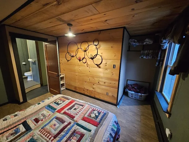 $174,900 | 42 Roxbury Road, Mexico, ME 04257