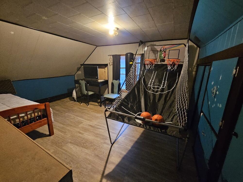 42 Roxbury Road Mexico, ME 04257 - Photo 18 of 34 20251110_152341_resized_1