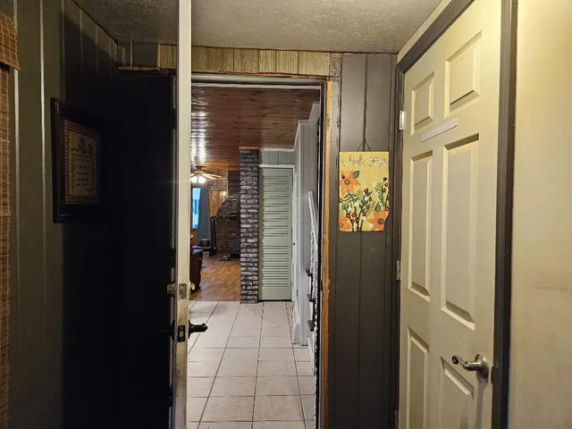 $174,900 | 42 Roxbury Road, Mexico, ME 04257