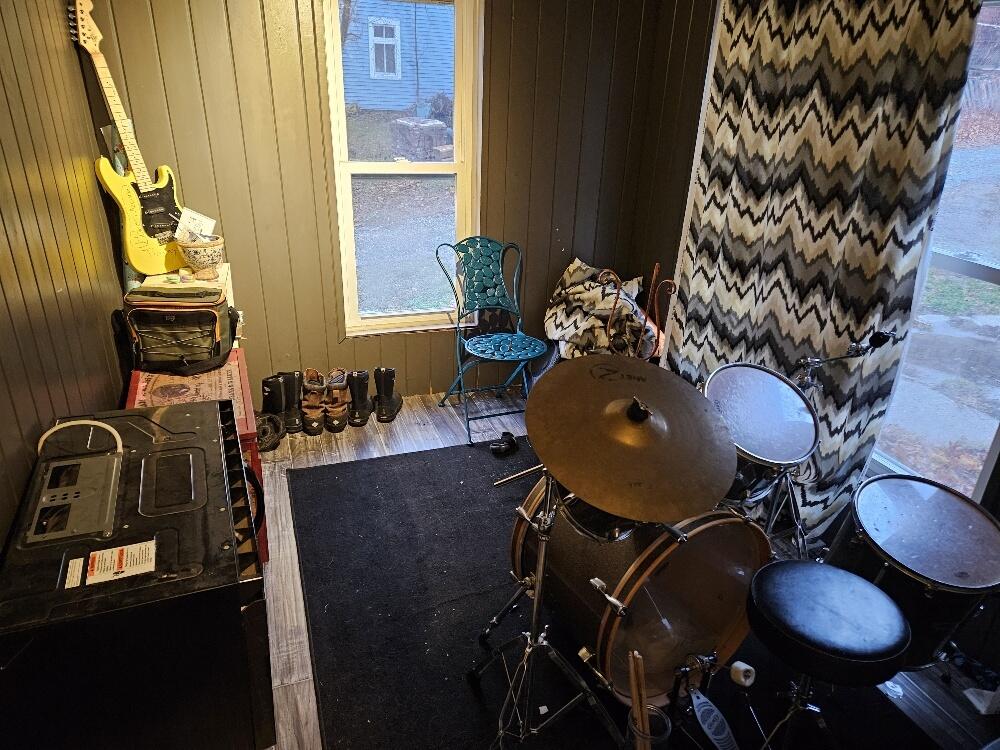 42 Roxbury Road Mexico, ME 04257 - Photo 25 of 34 20251110_153455_resized_1