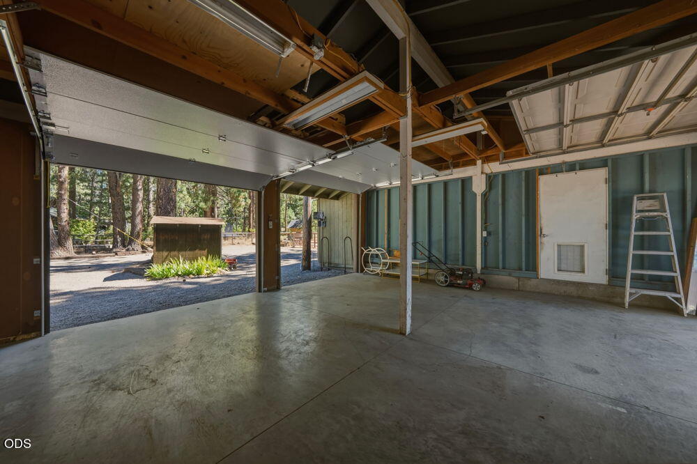 60282 Cree Circle Bend, OR 97702 - Photo 77 of 102