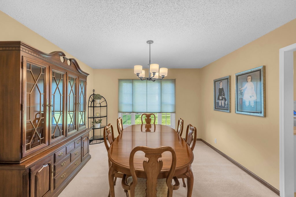 650 Country Manor Drive Decatur, IL 62521 - Photo 5 of 29 Gallery Image 5