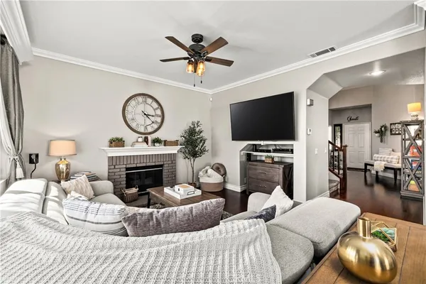 $1,199,999 | 16 Balustrade Place, Lake Forest, CA 92610