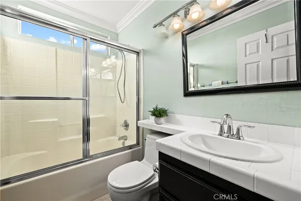 $1,199,999 | 16 Balustrade Place, Lake Forest, CA 92610