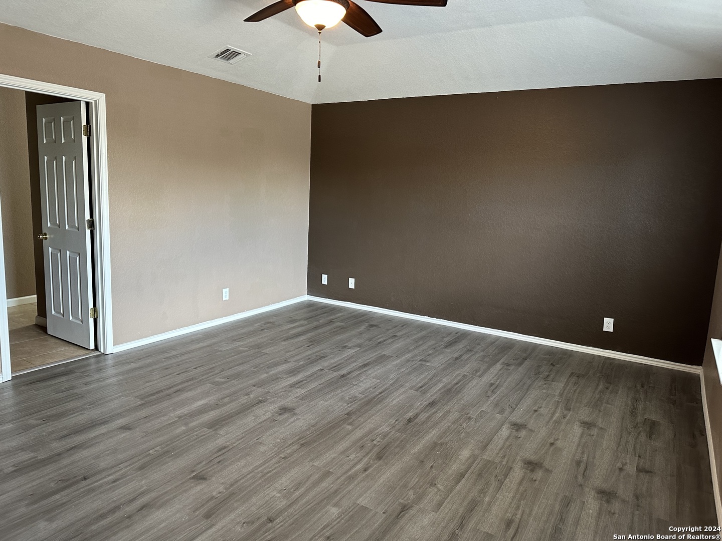 225 Woodstone Loop Cibolo, TX 78108 - Photo 25 of 33