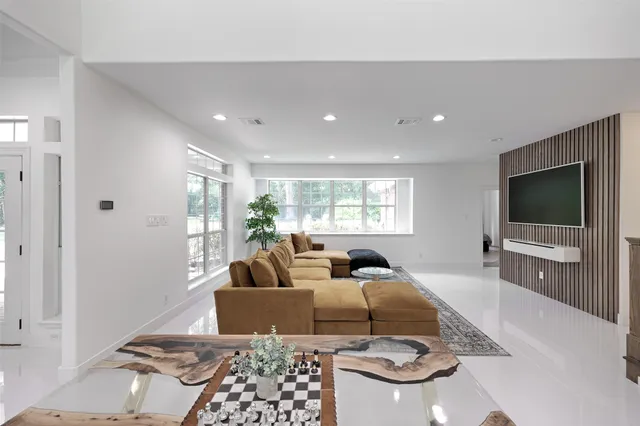 $6,450 | 11492 Majestic Drive, Montgomery, TX 77316