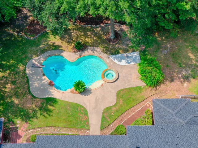 $6,450 | 11492 Majestic Drive, Montgomery, TX 77316