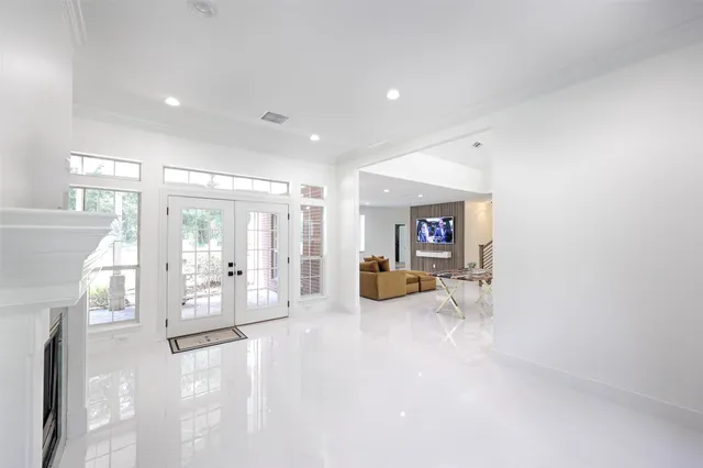 $6,450 | 11492 Majestic Drive, Montgomery, TX 77316