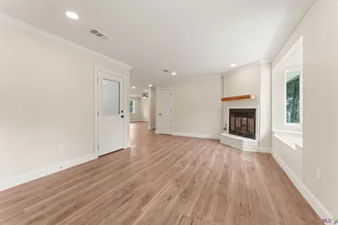 $279,700 | 1142 Sharynwood Drive, Baton Rouge, LA 70808