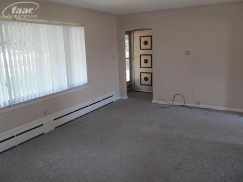 6491 Duffield Road Swartz Creek, MI 48473 - Photo 11 of 20 20166367-10.JPG