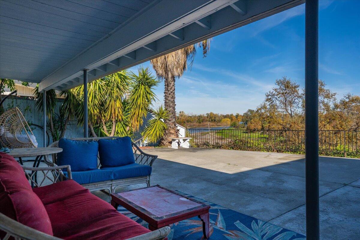 846 Rio Street Red Bluff, CA 96080 - Photo 72 of 73 a outdoor living space with furniture