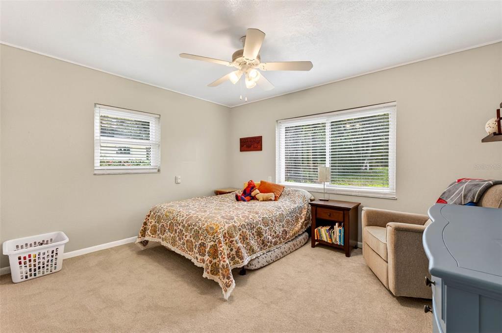 16330 Hanna Road Lutz, FL 33549 - Photo 34 of 63