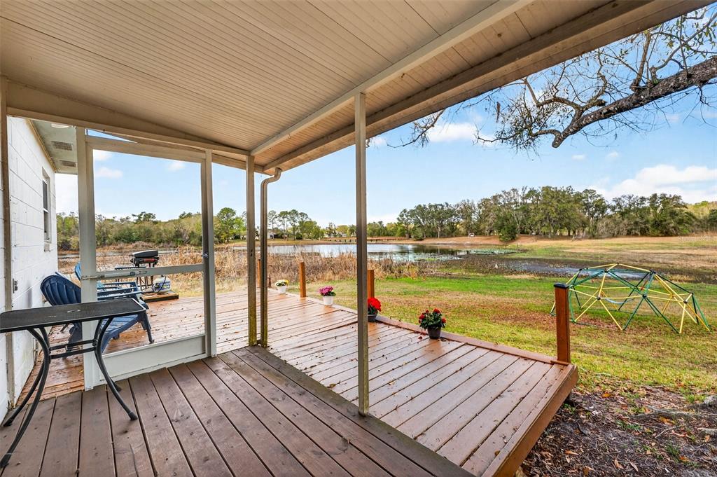 16330 Hanna Road Lutz, FL 33549 - Photo 39 of 63