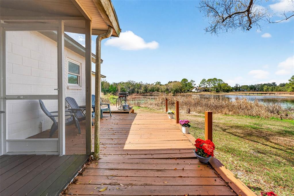 16330 Hanna Road Lutz, FL 33549 - Photo 40 of 63