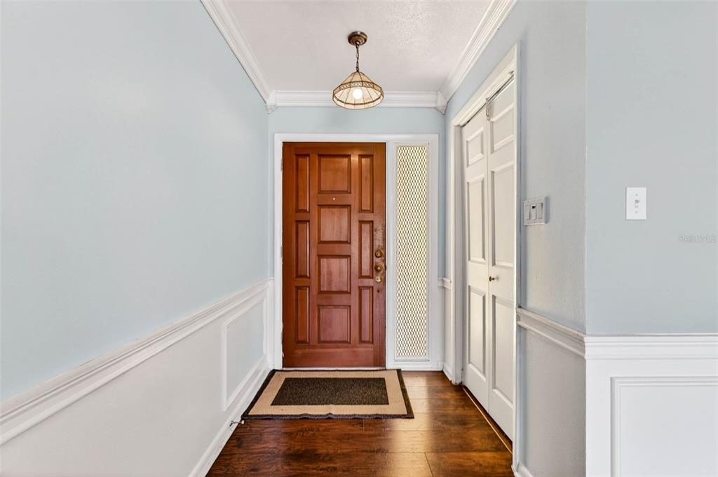 16330 Hanna Road Lutz, FL 33549 - Photo 4 of 63