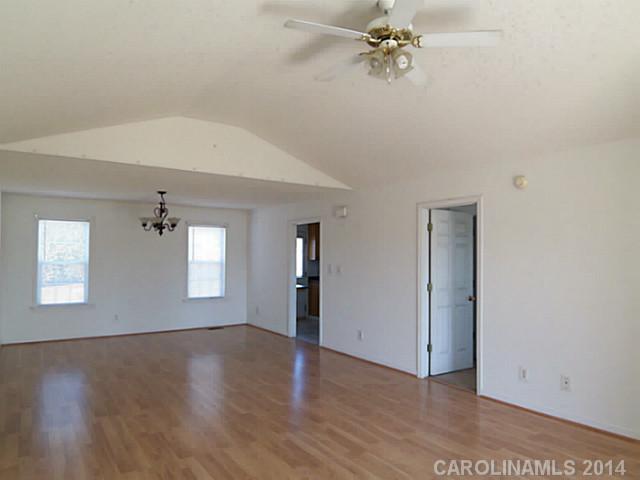 424 Mock Mill Road Statesville, NC 28677 - Photo 10 of 16 Gallery Image 10