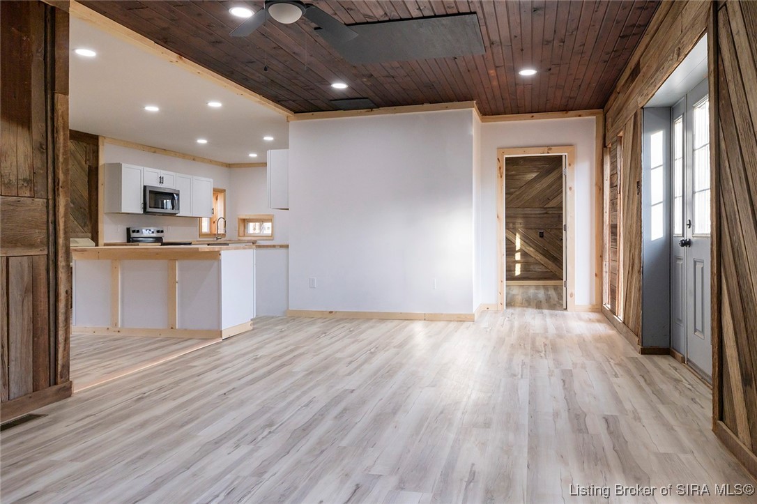 4249 West Grandview Road Salem, IN 47167 - Photo 5 of 37