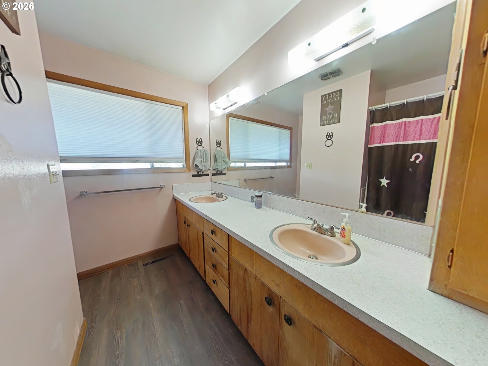 83528 Dufur Valley Road Dufur, OR 97021 - Photo 10 of 45