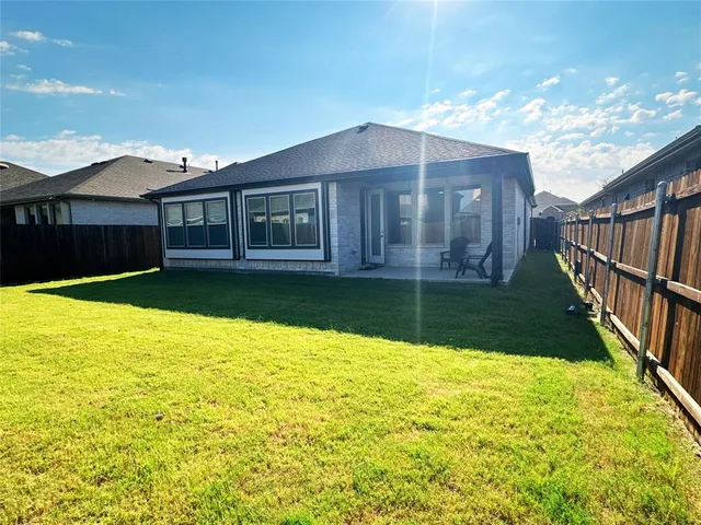 $2,200 | 1304 Caprock Drive, Forney, TX 75126