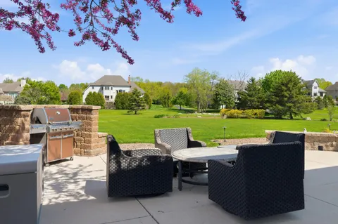 $1,298,000 | 1267 Mary Hill Circle, Hartland, WI 53029